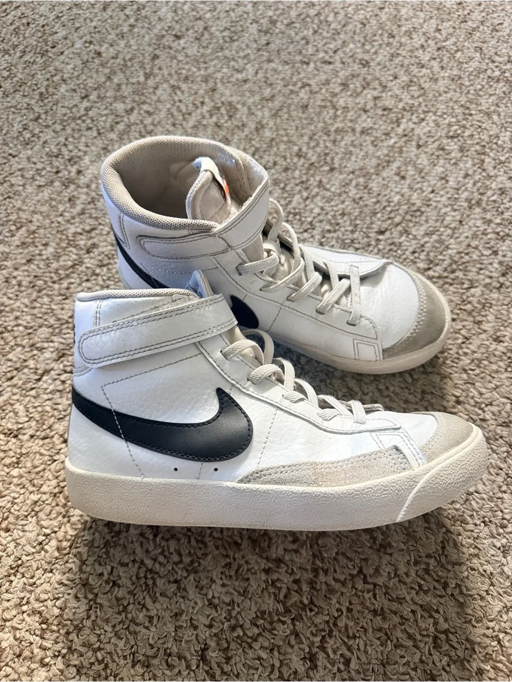 Nike Vandal High White Black Sneakers Kids Size 2Y